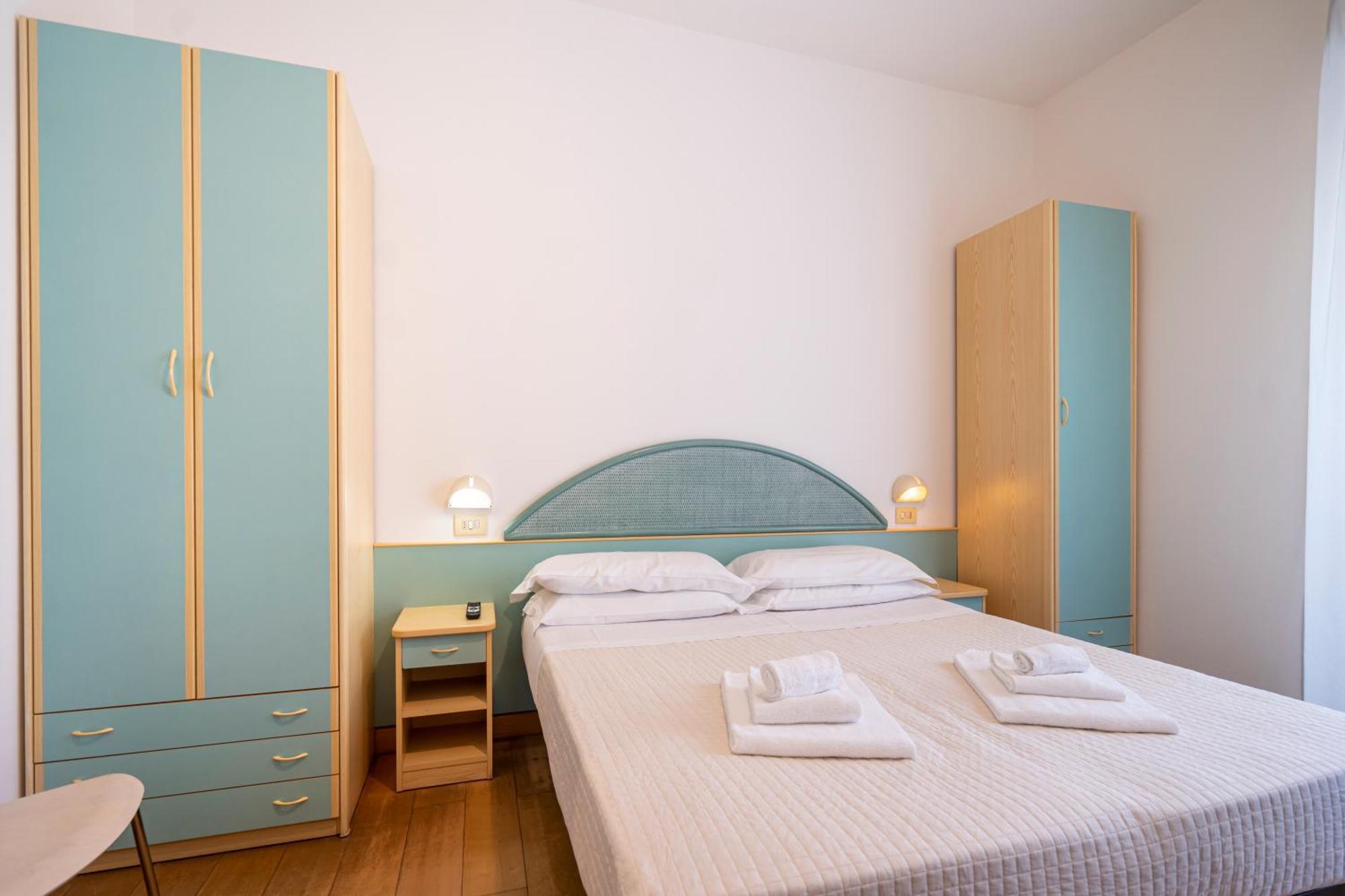 Hotel Bianca Vela Rimini Szoba fotó