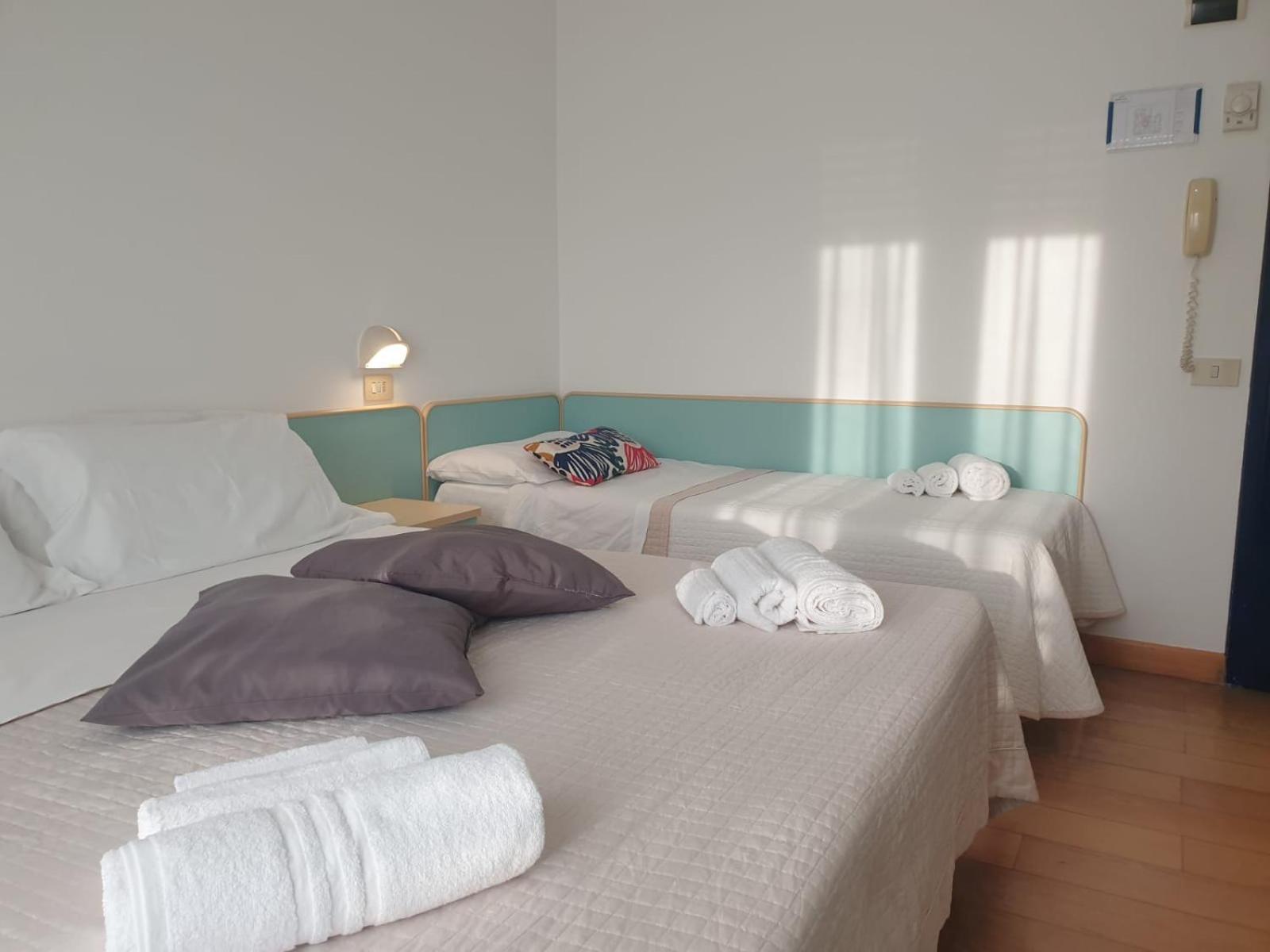 Hotel Bianca Vela Rimini Szoba fotó