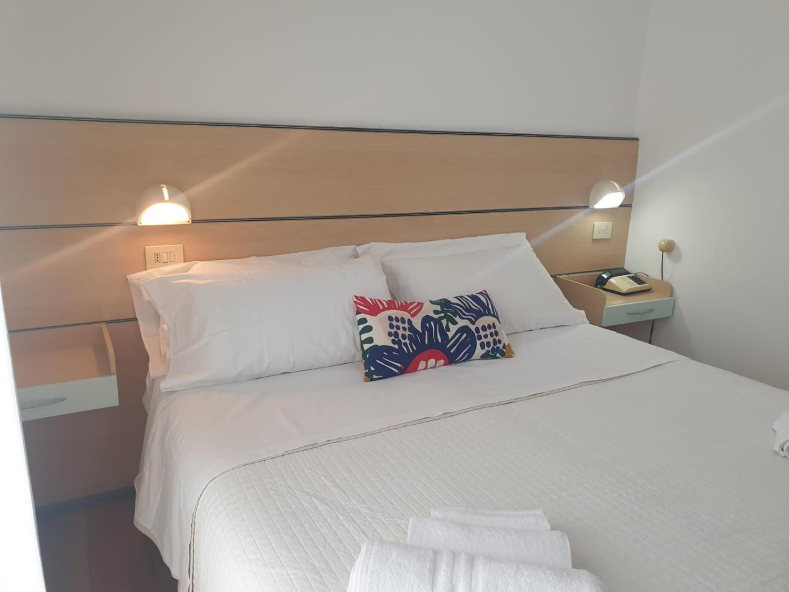 Hotel Bianca Vela Rimini Szoba fotó
