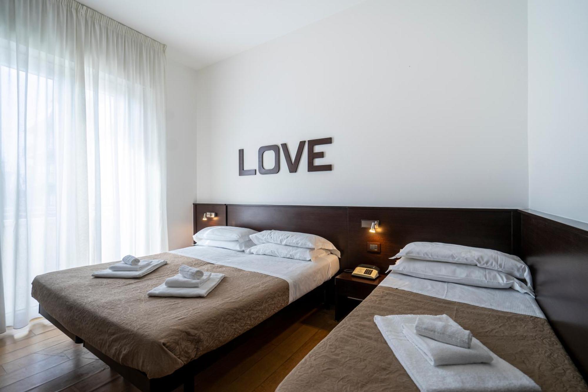 Hotel Bianca Vela Rimini Szoba fotó